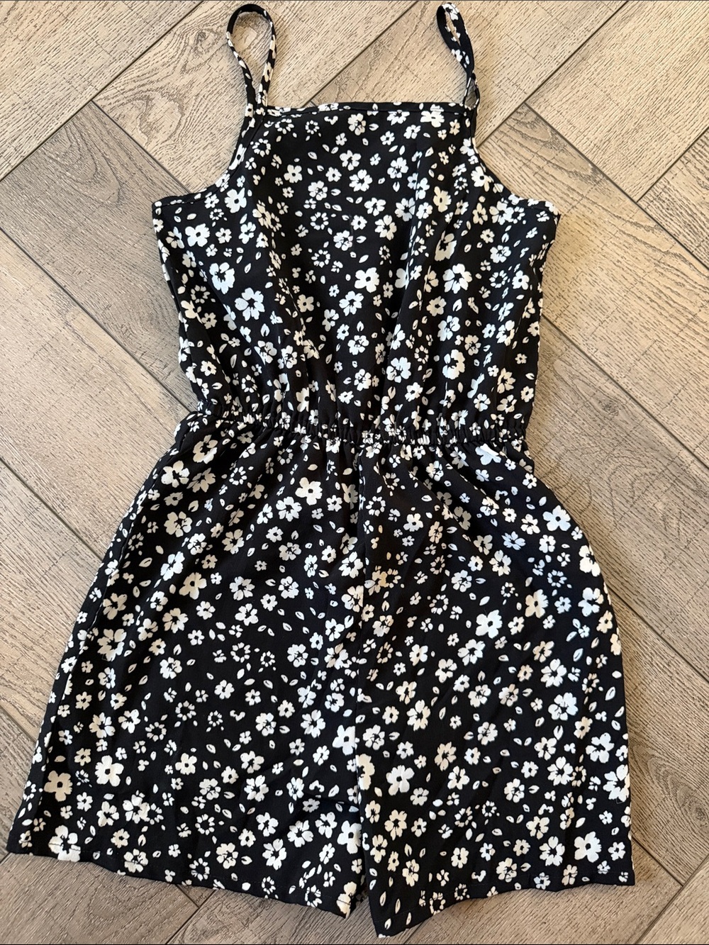 Black & White Floral Spaghetti-Strap Girls Short Romper